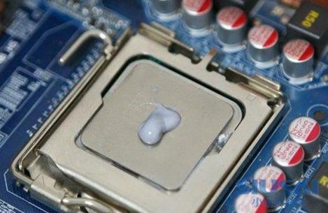 CPU为什么温度高（电脑CPU温度80度正常吗）(5)