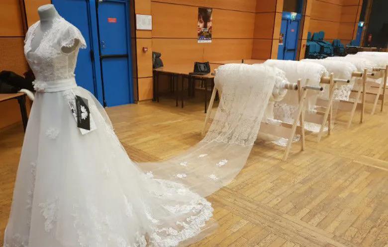 世界上最长的婚纱