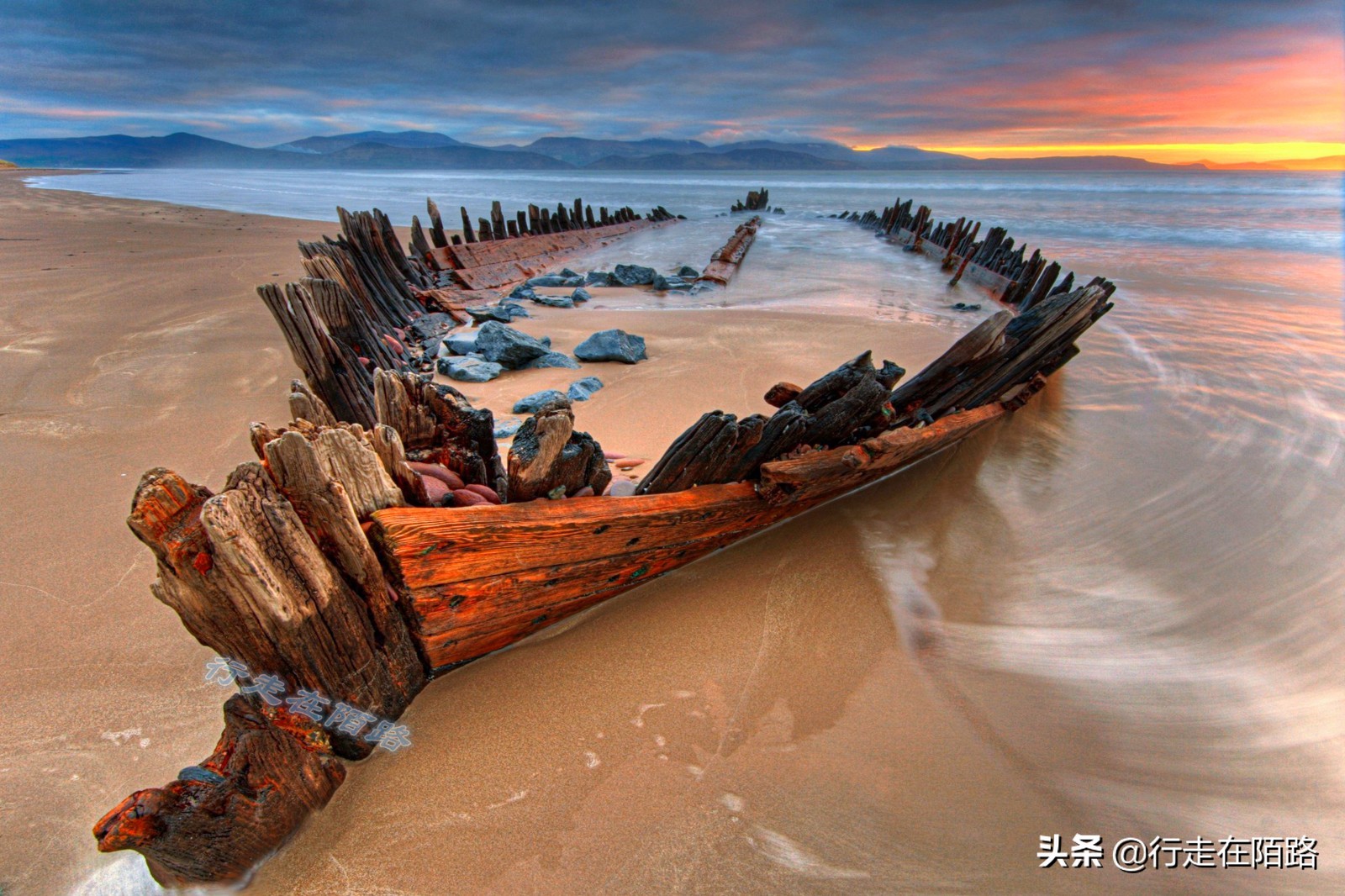 全球最危险的海岸：船只靠近就被撕碎，千里海滩无村镇