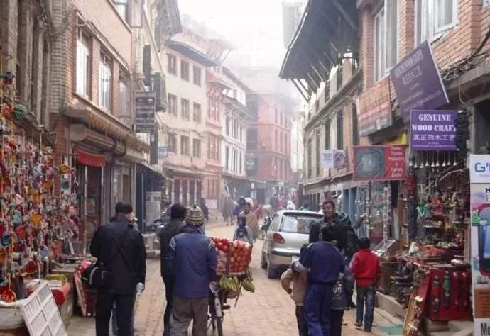 多山的尼泊尔，靠什么养活2800万人口？