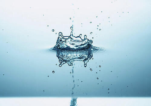 人不能不喝水，水里的水垢是什么成分？水垢会导致肾结石吗？
