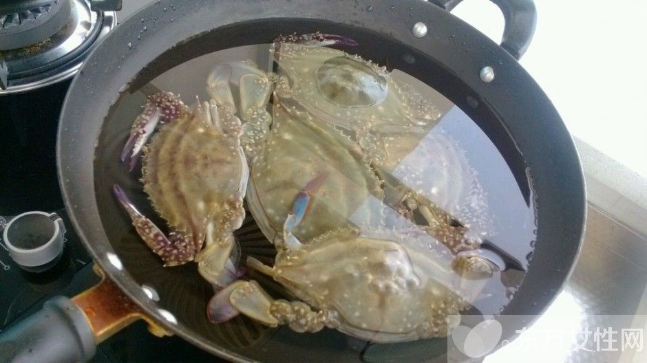 水煮螃蟹的做法公开 水煮螃蟹要煮多久