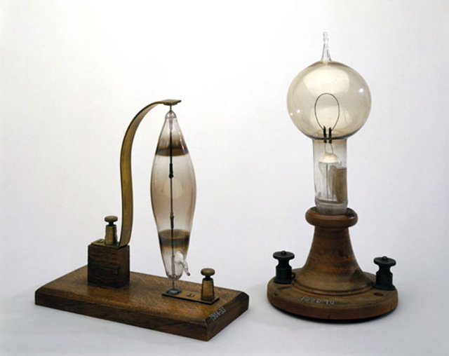 电灯真的是爱迪生发明的吗？答案可能要让你失望了