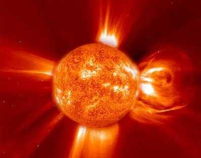 太阳表面5600℃，百万公里外却达百万℃，美国卫星将飞去那里体验
