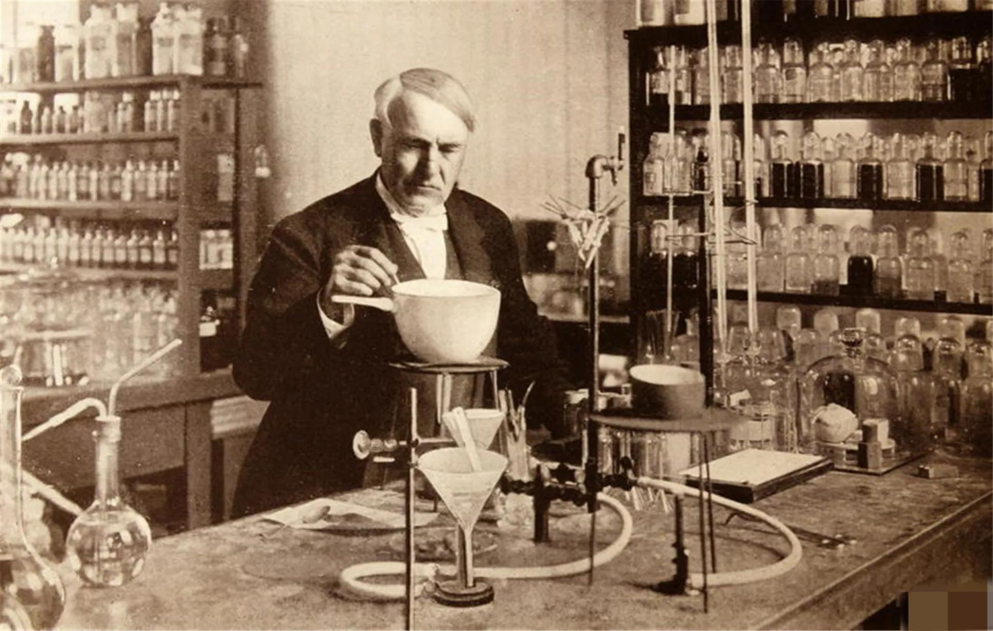 世界最伟大的发明家”托马斯·爱迪生（Thomas Edison）亲笔签名标准肖像照片】拍卖品_图片_价格_鉴赏_舆图照片_雅昌艺术品拍卖网