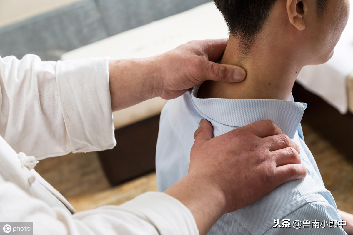 那些去颈纹的人，都后悔了-健康教育-清华大学附属北京清华长庚医院医疗美容科