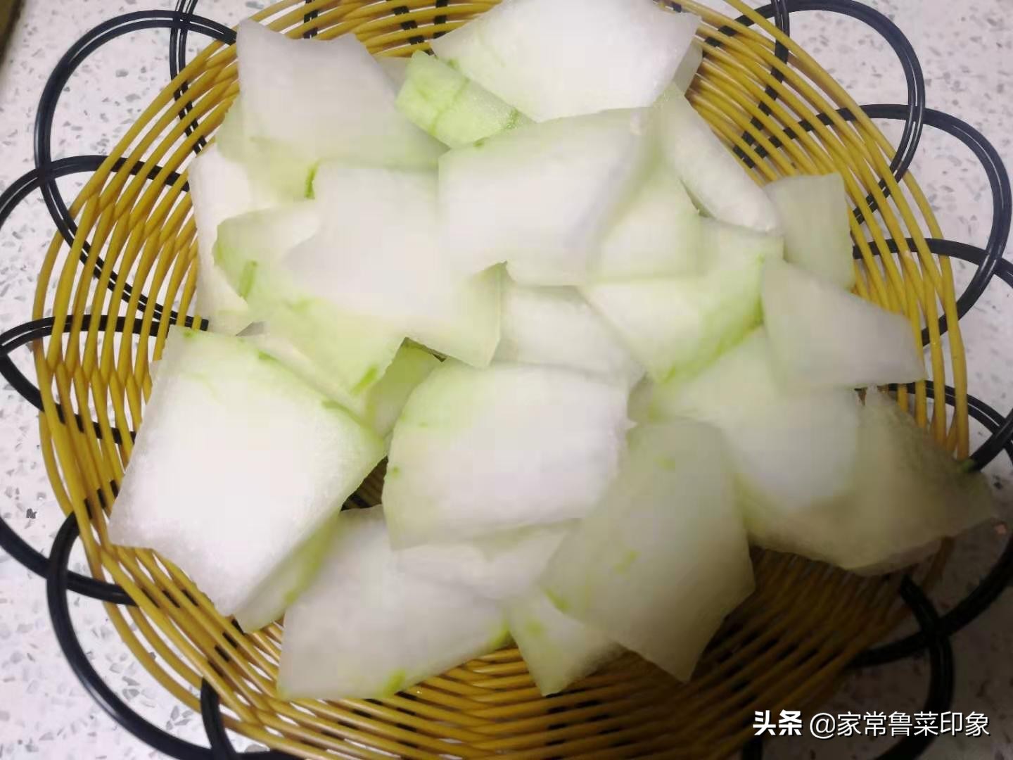 冬瓜豆腐怎么炖才更香？老厨教正确的烹饪方法，吃东北家常炖菜 - 哔哩哔哩