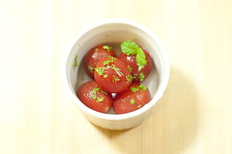小番茄怎么做好吃 ,自从学会小番茄这做法，孩子隔三差五要吃，营养美味，十分钟搞定